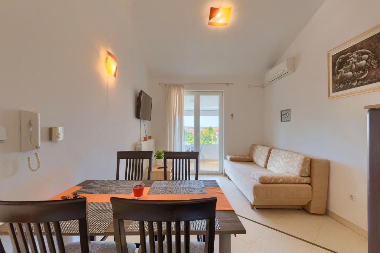 Apartments Boris Fažana Buitenkant foto